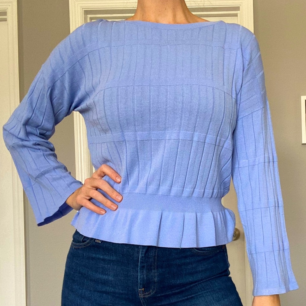 NWT Banana Republic Bell Sleeved Sweater